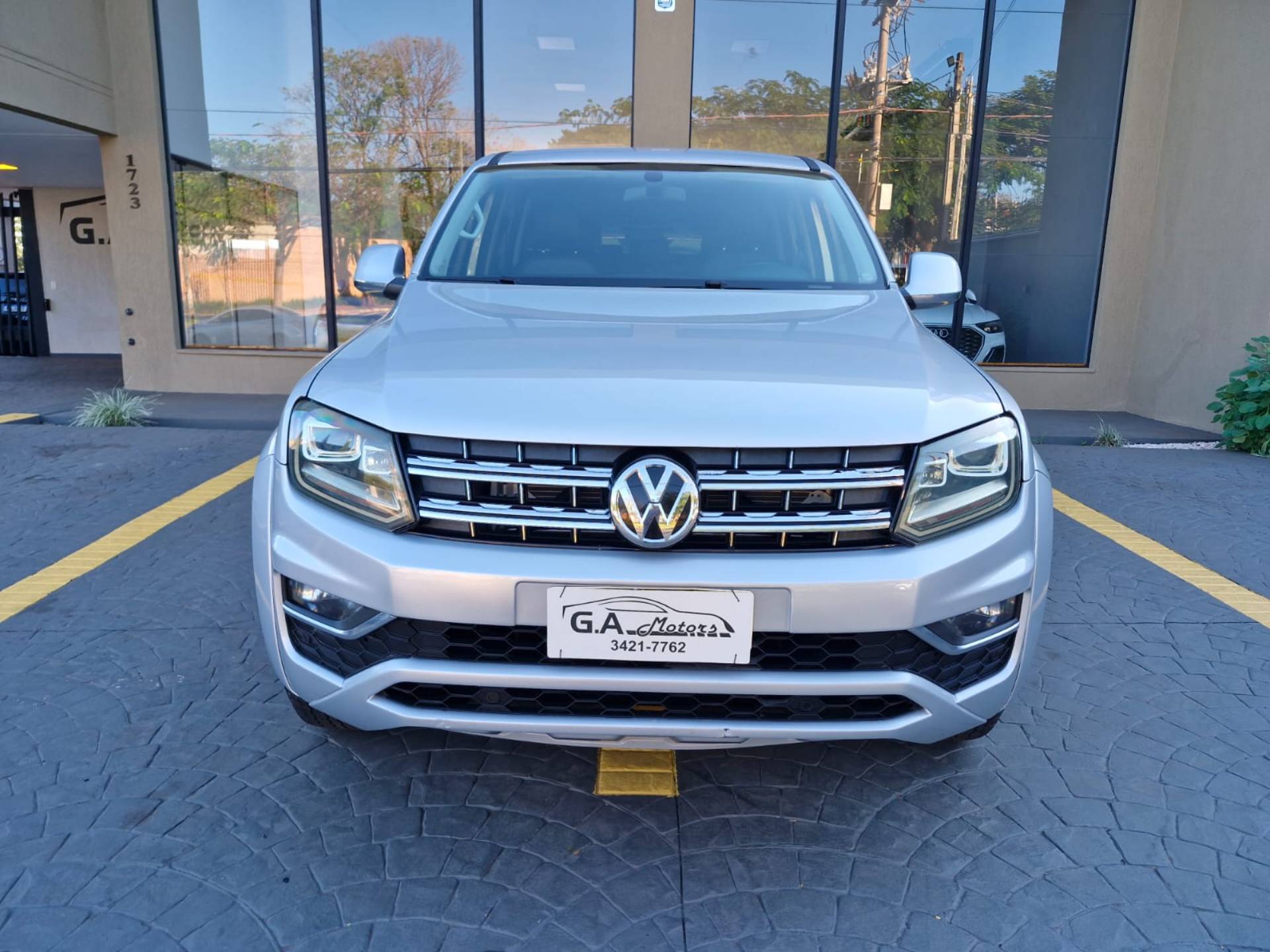 VOLKSWAGEN AMAROK