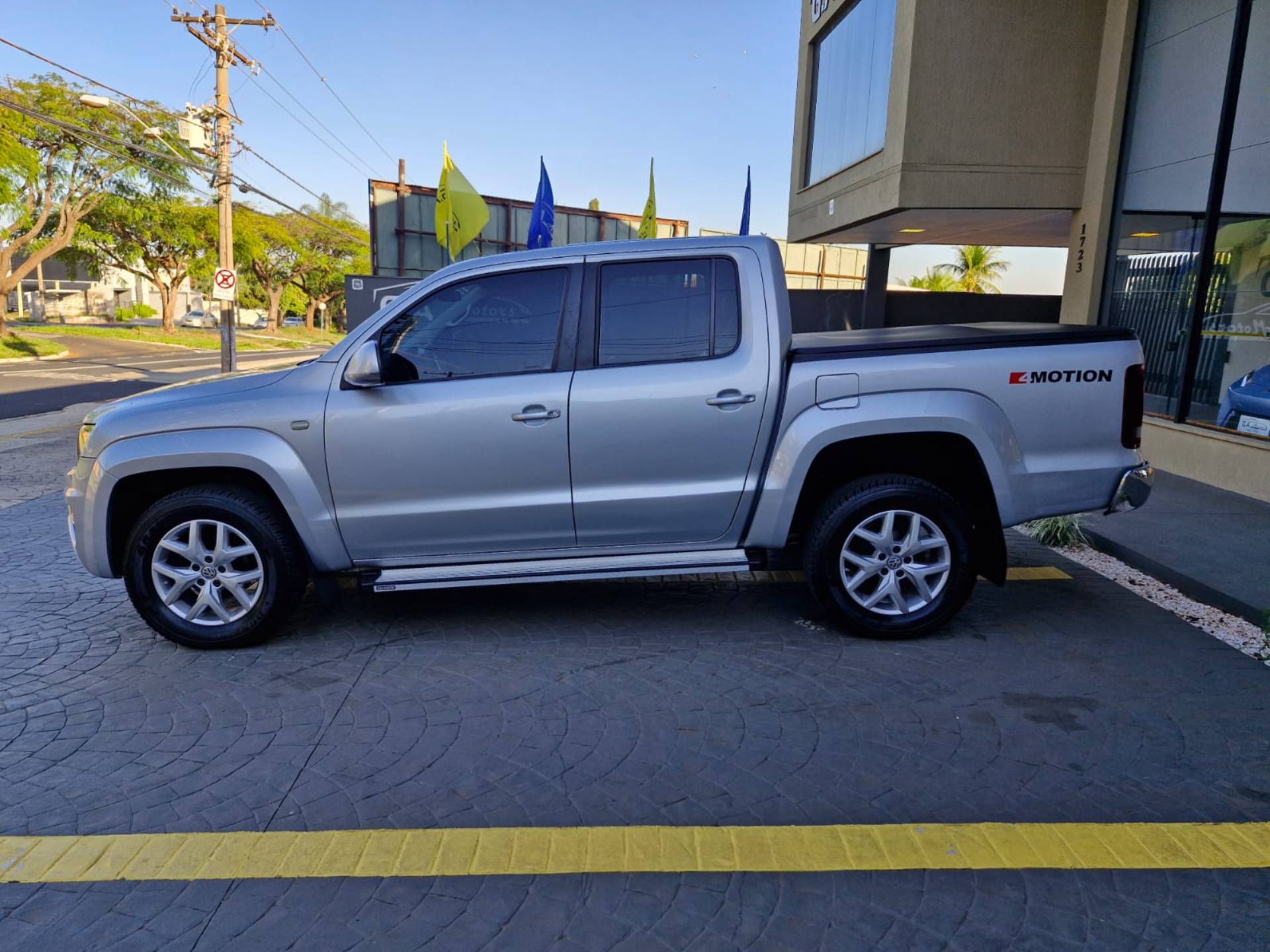 VOLKSWAGEN AMAROK