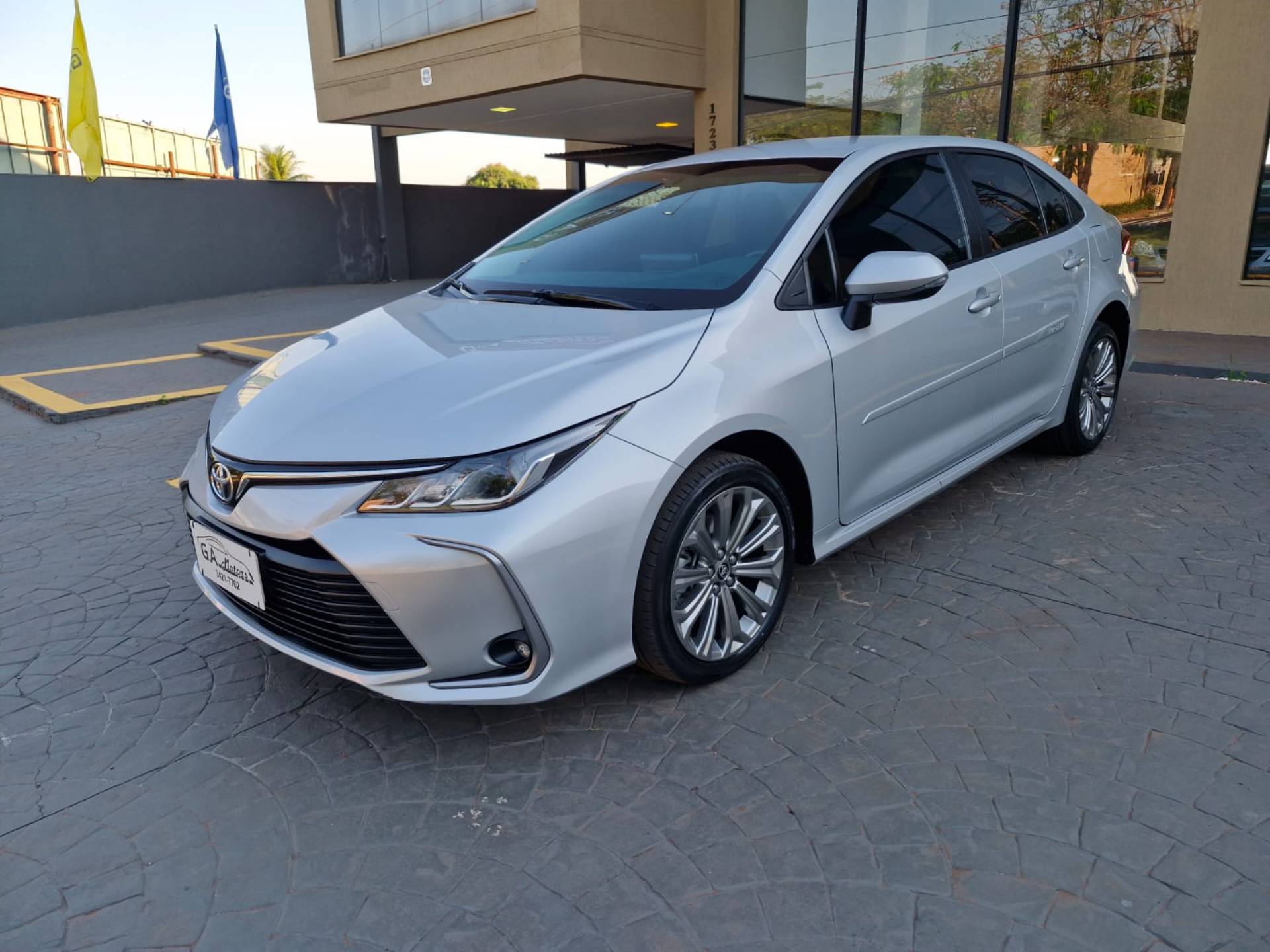TOYOTA COROLLA
