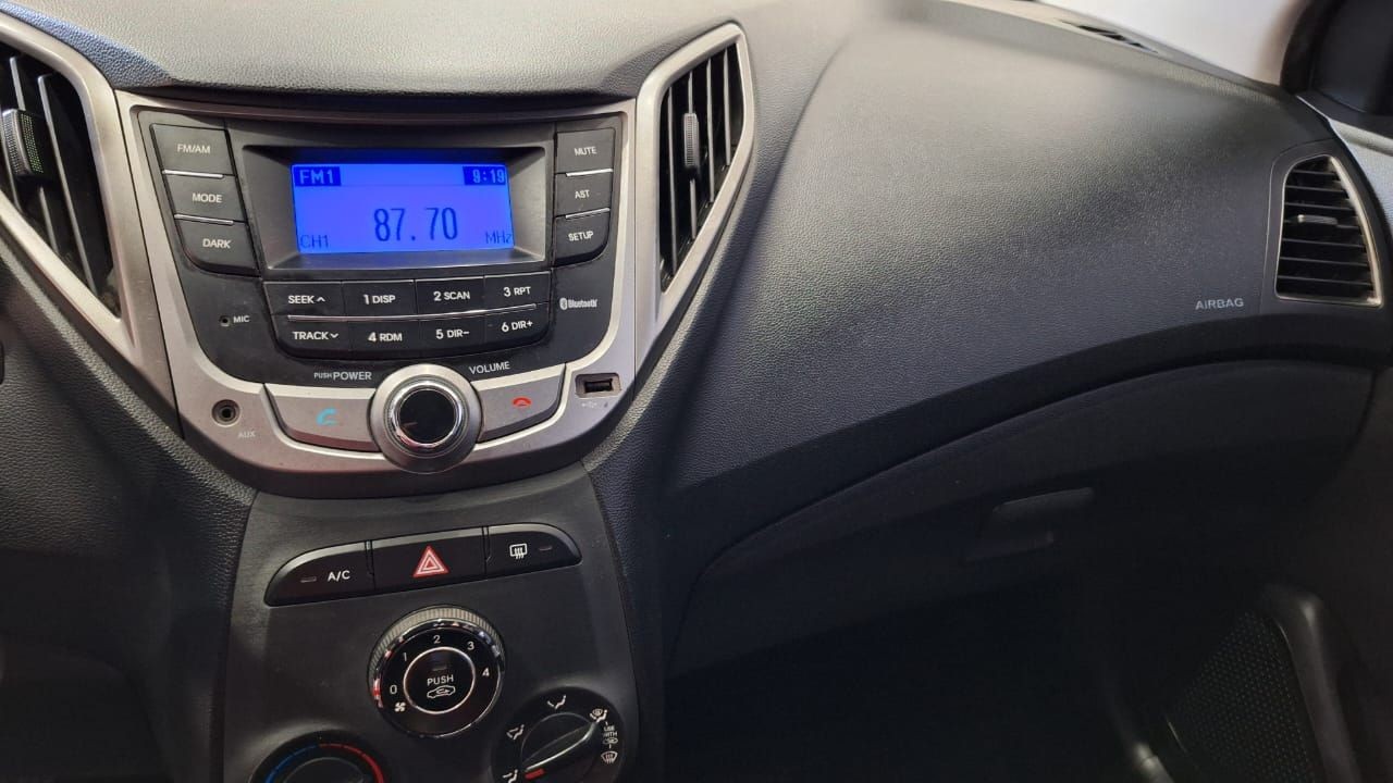 HB20S 1.0 COMFORT PLUS 12V