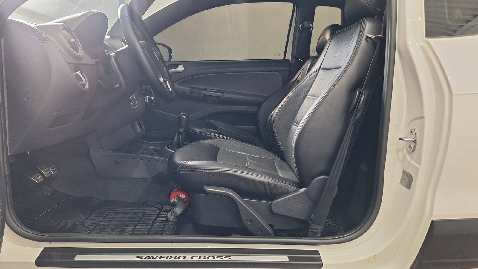 VOLKSWAGEN SAVEIRO