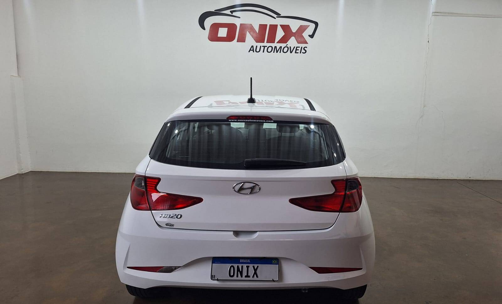 HYUNDAI HB20