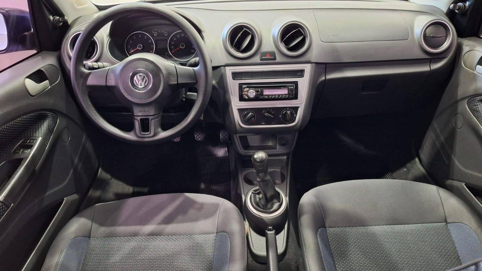 VOLKSWAGEN VOYAGE