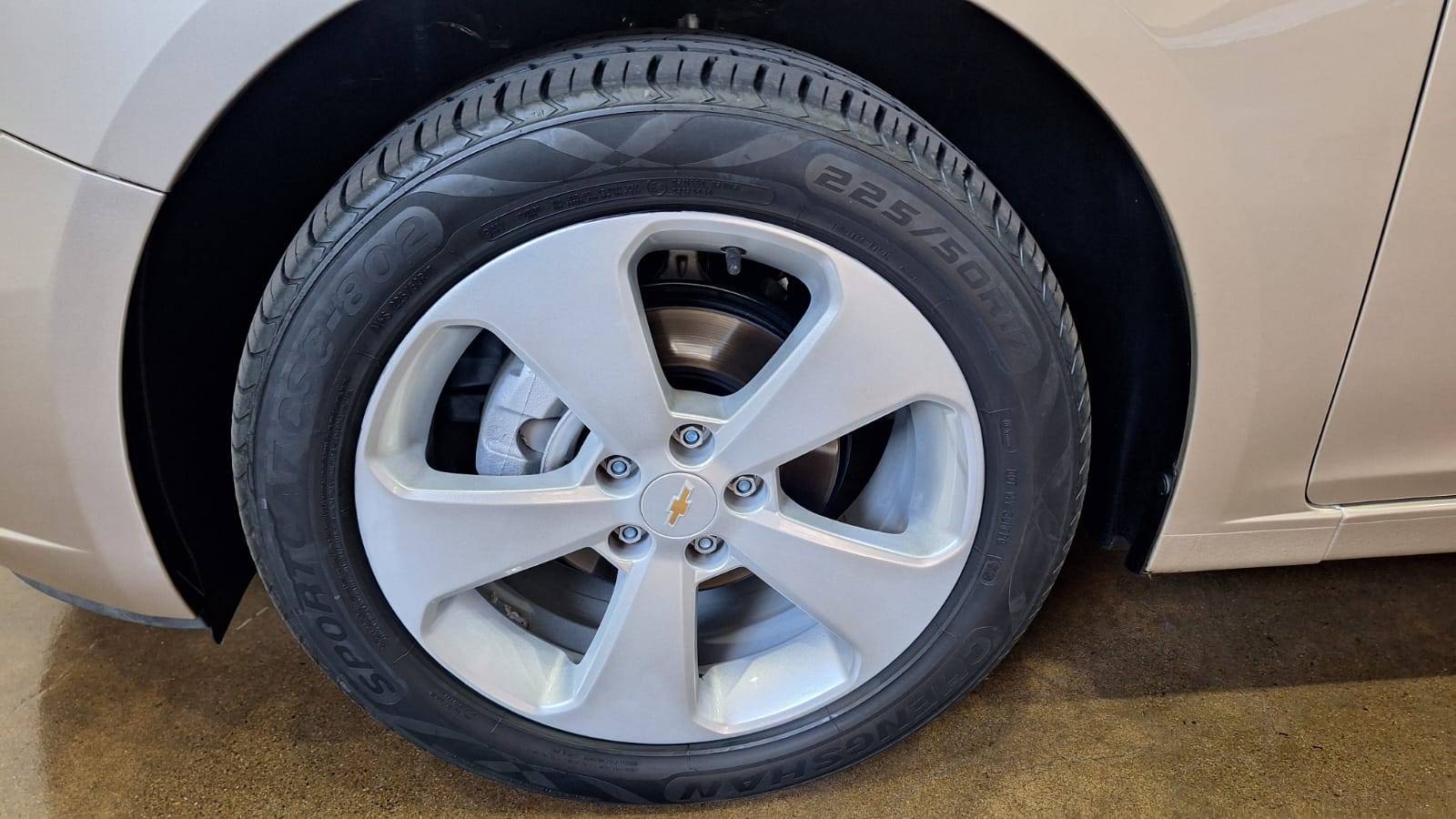 CHEVROLET CRUZE