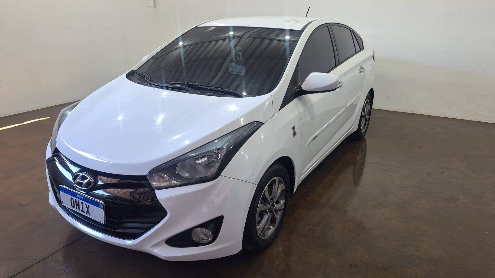 HYUNDAI HB20S