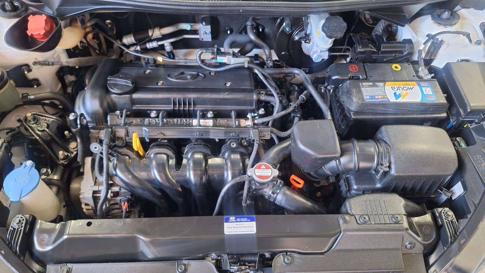 HYUNDAI HB20S