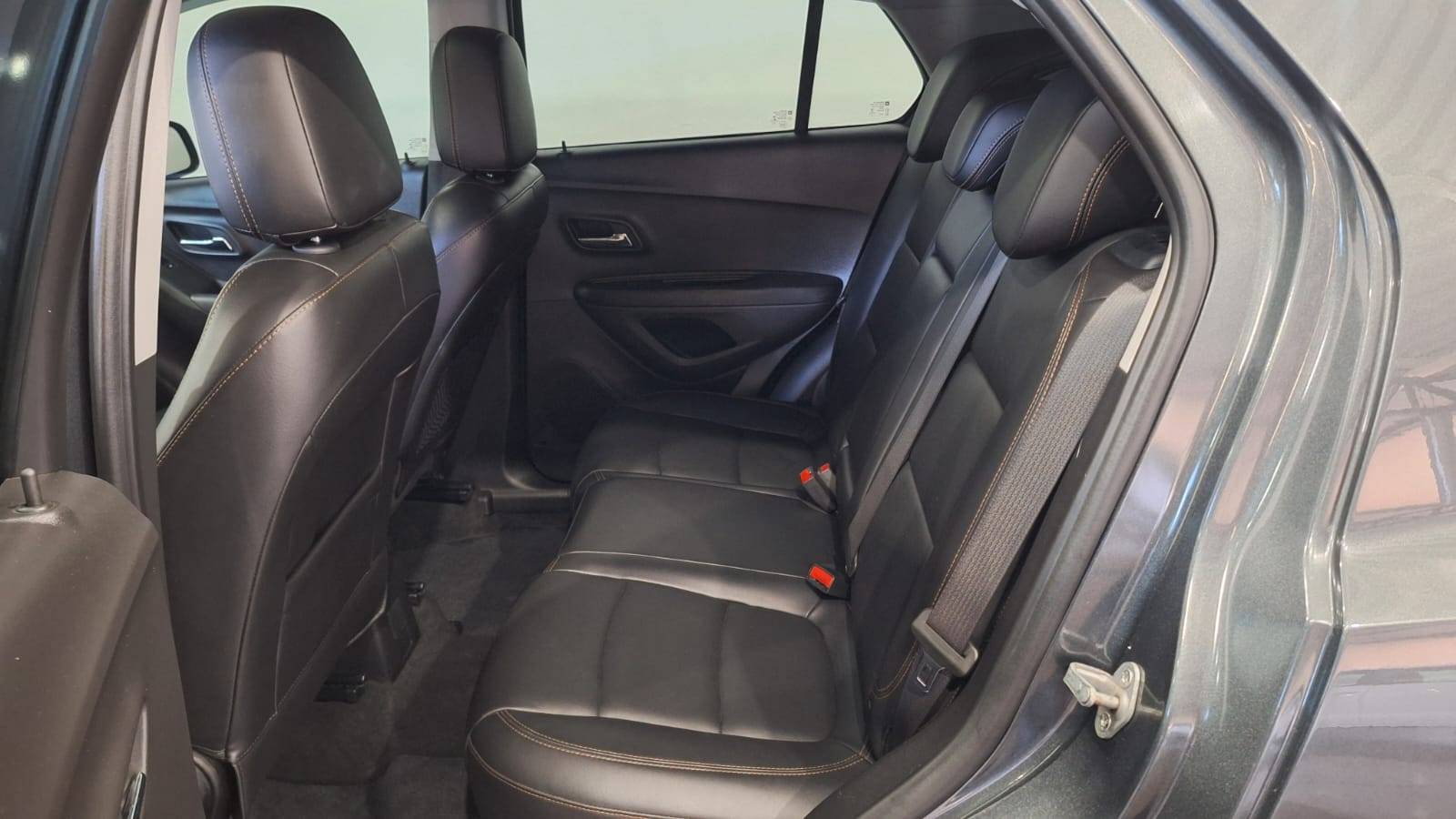 CHEVROLET TRACKER