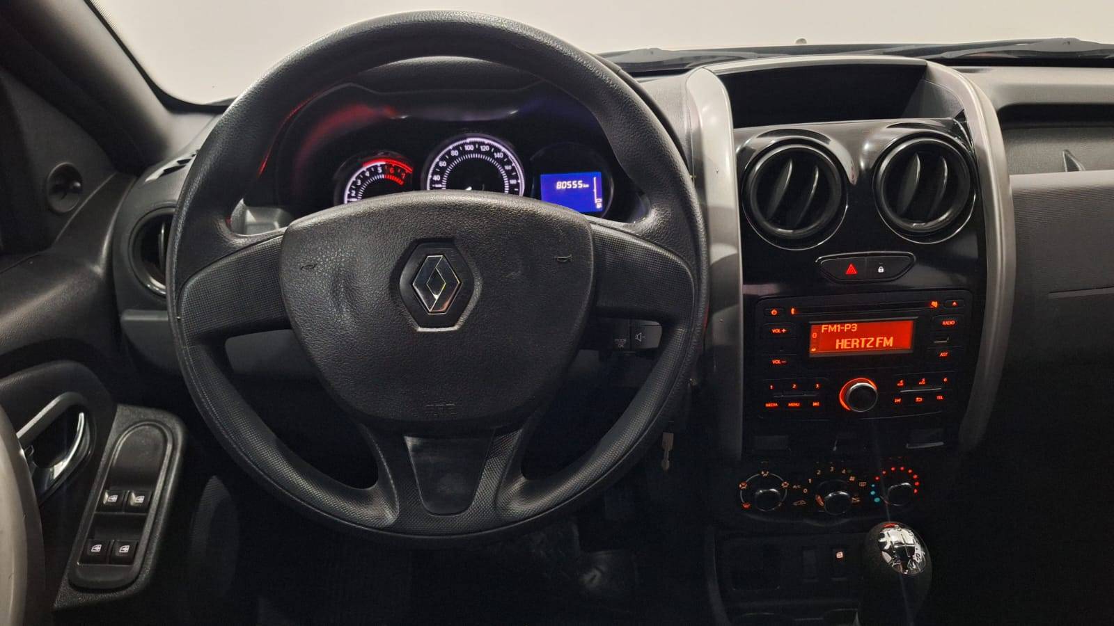 RENAULT DUSTER