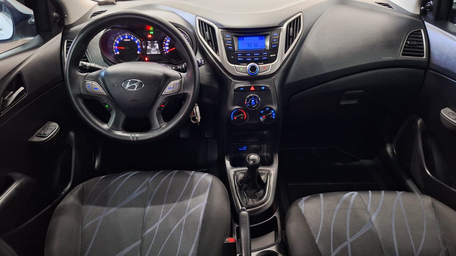 HYUNDAI HB20