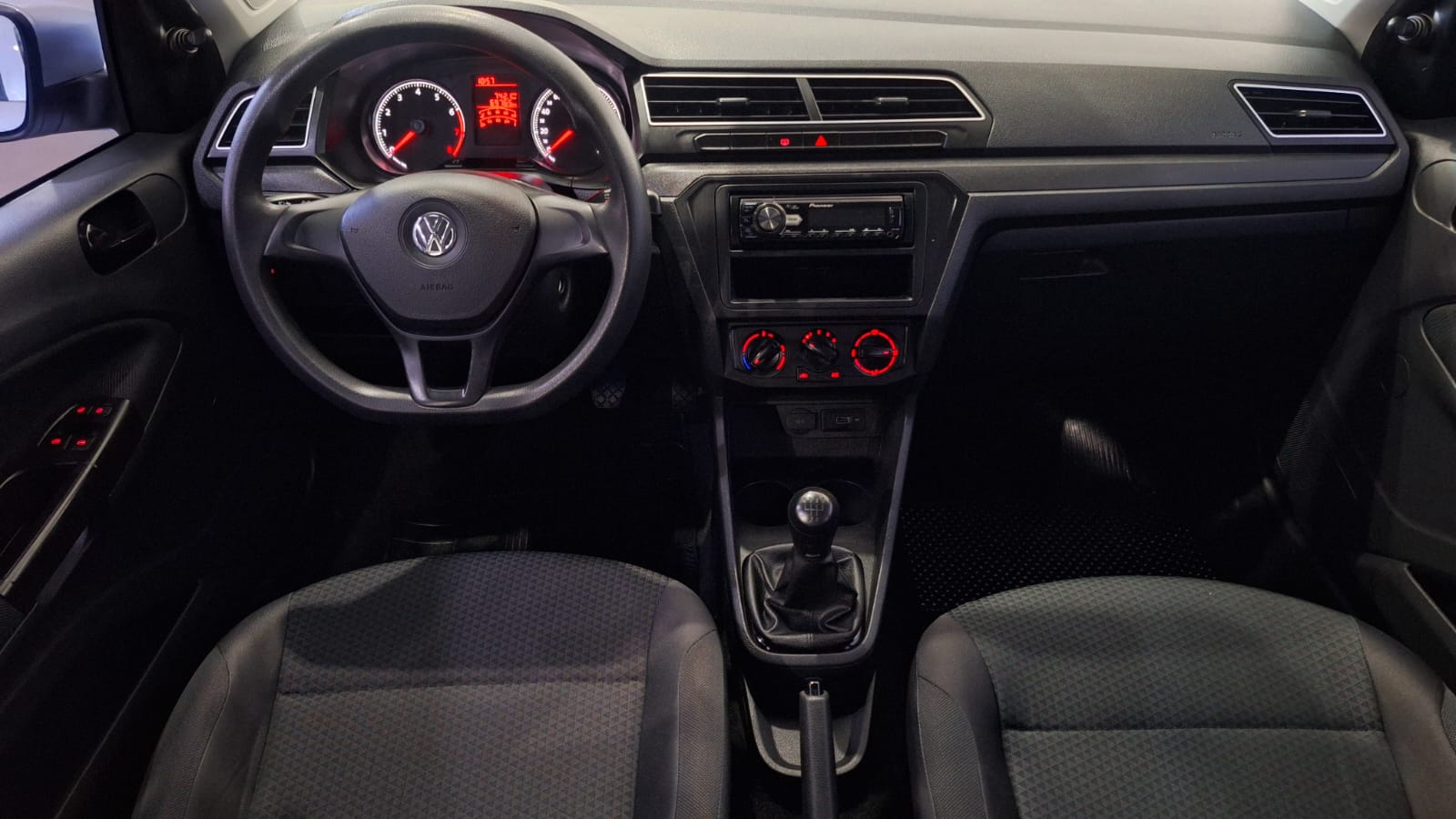 VOLKSWAGEN GOL