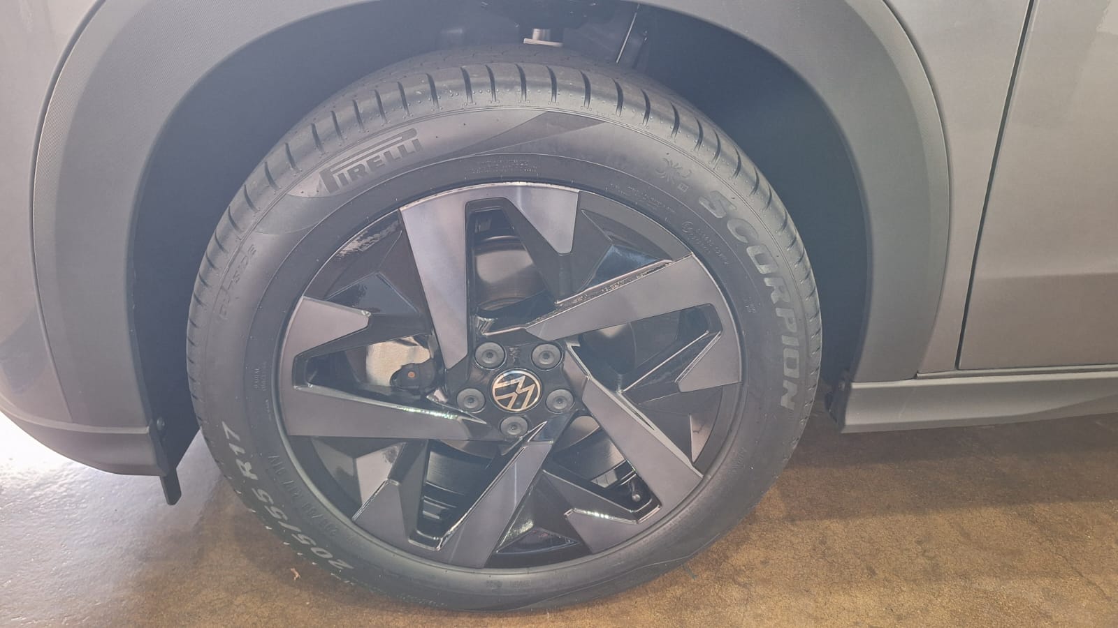 VOLKSWAGEN UP