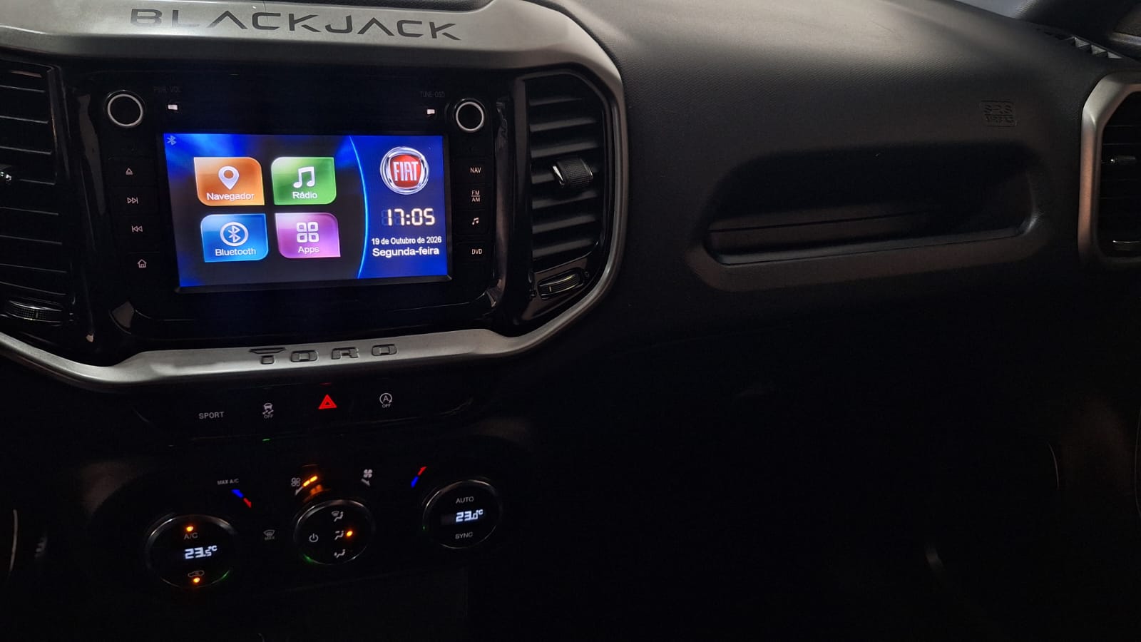 FIAT TORO