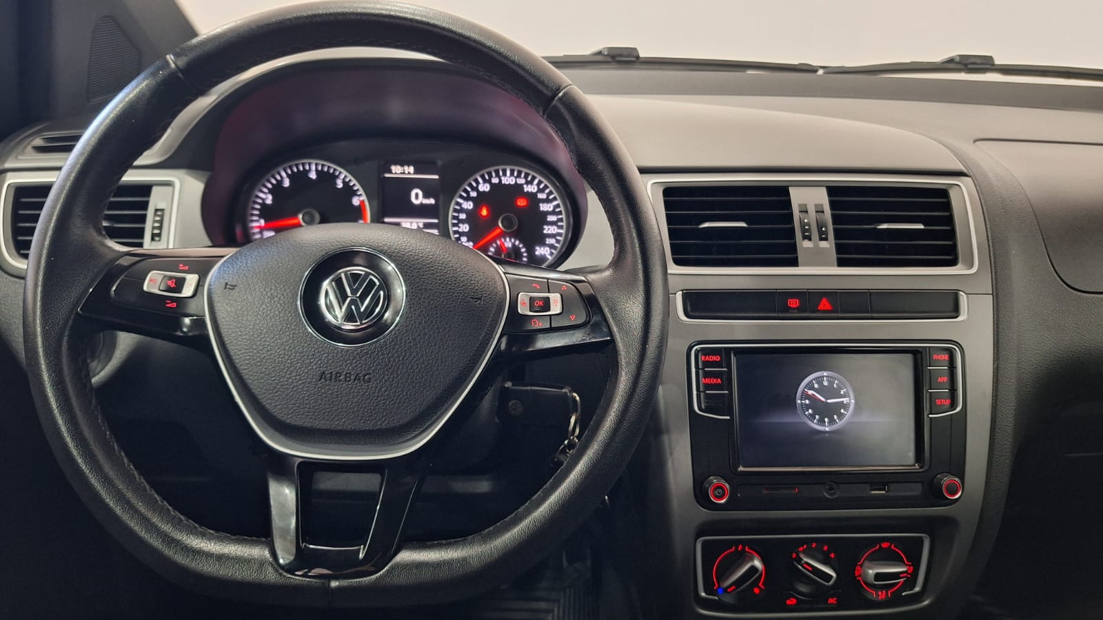 VOLKSWAGEN FOX