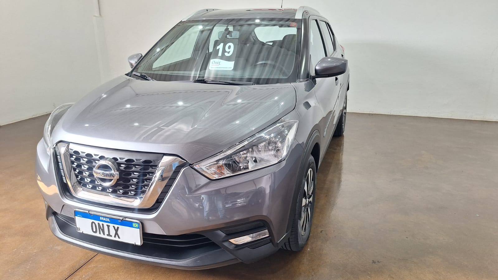NISSAN KICKS
