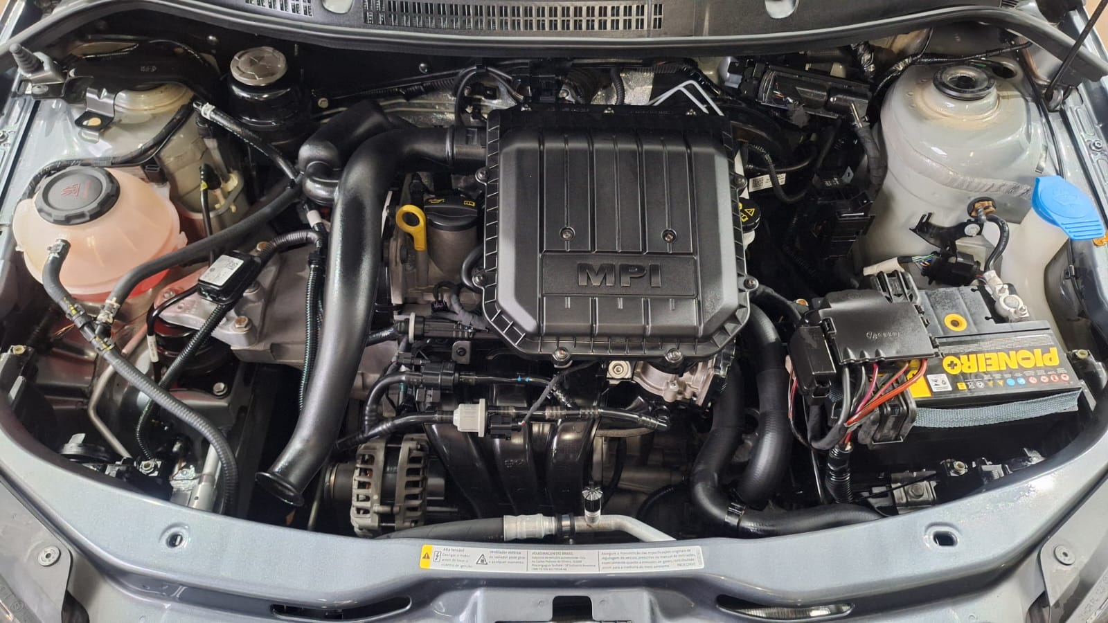 VOLKSWAGEN VOYAGE