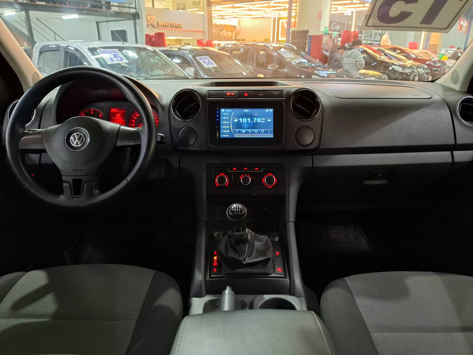 VOLKSWAGEN AMAROK