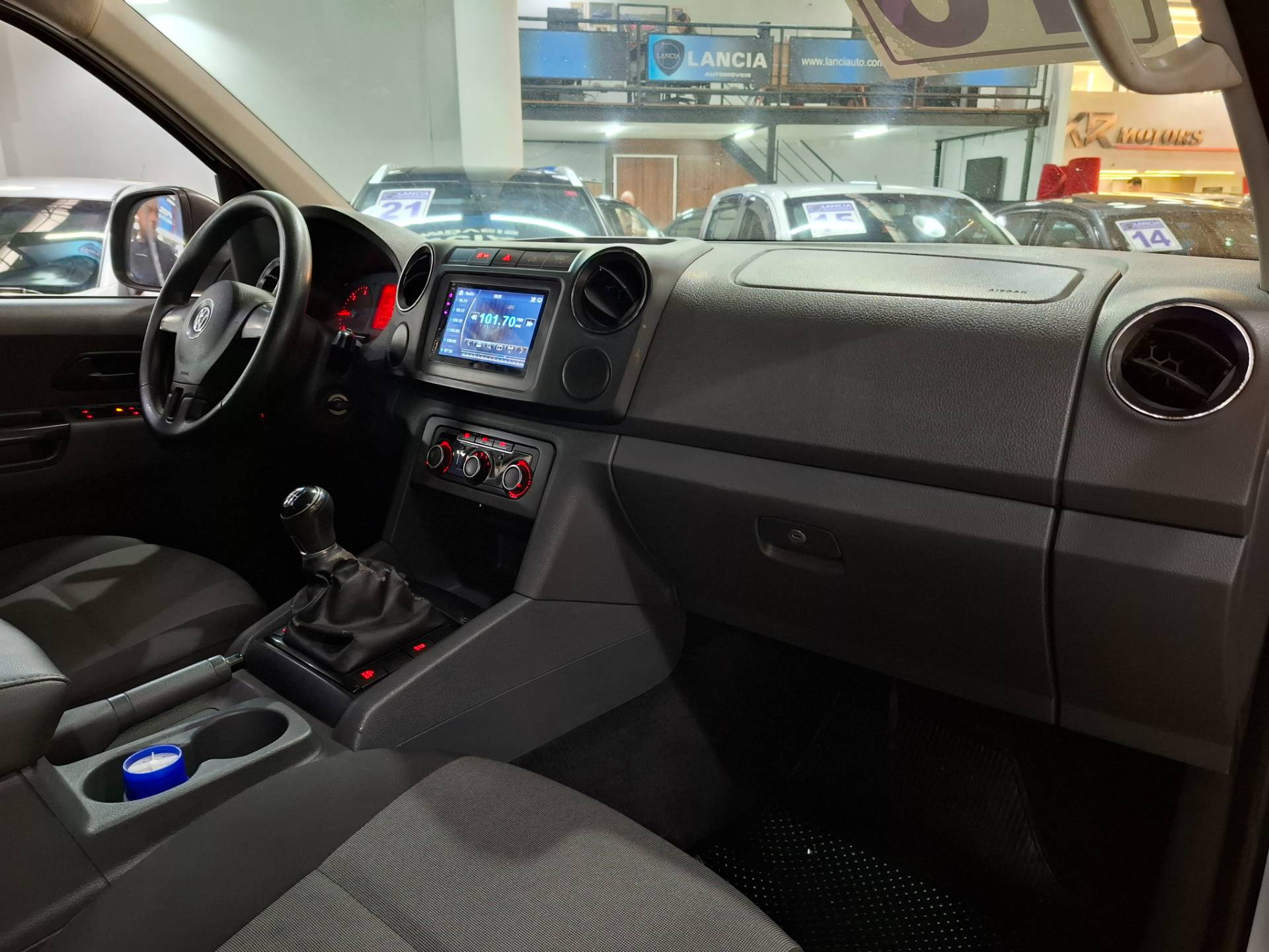 VOLKSWAGEN AMAROK