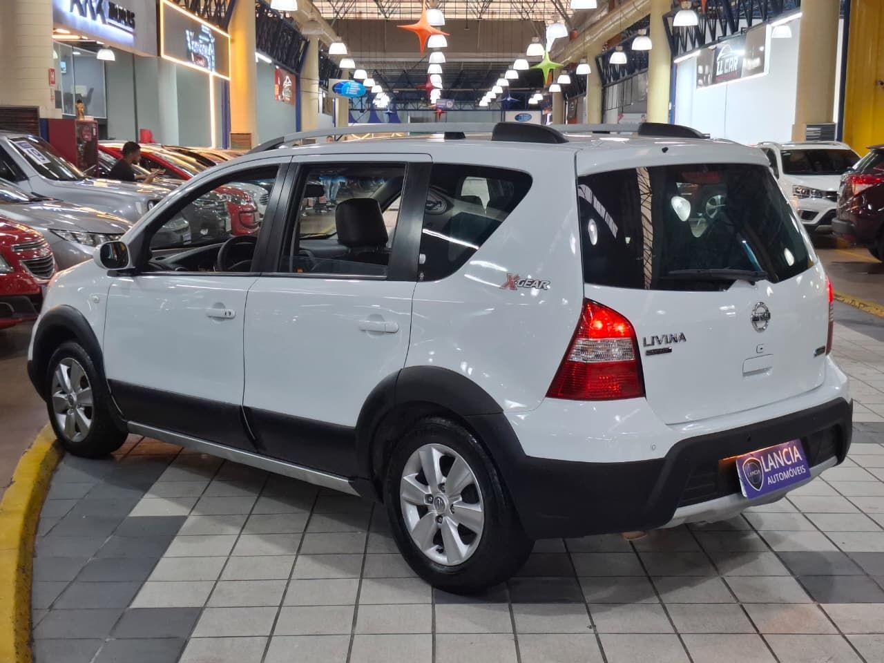 LIVINA 1.8 SL X-GEAR 16V