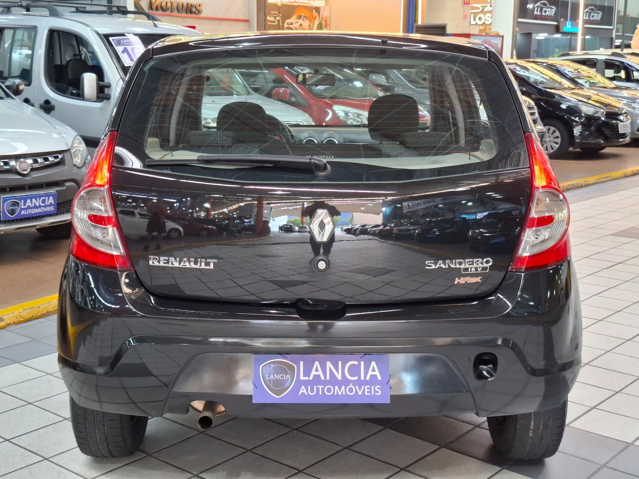 RENAULT SANDERO