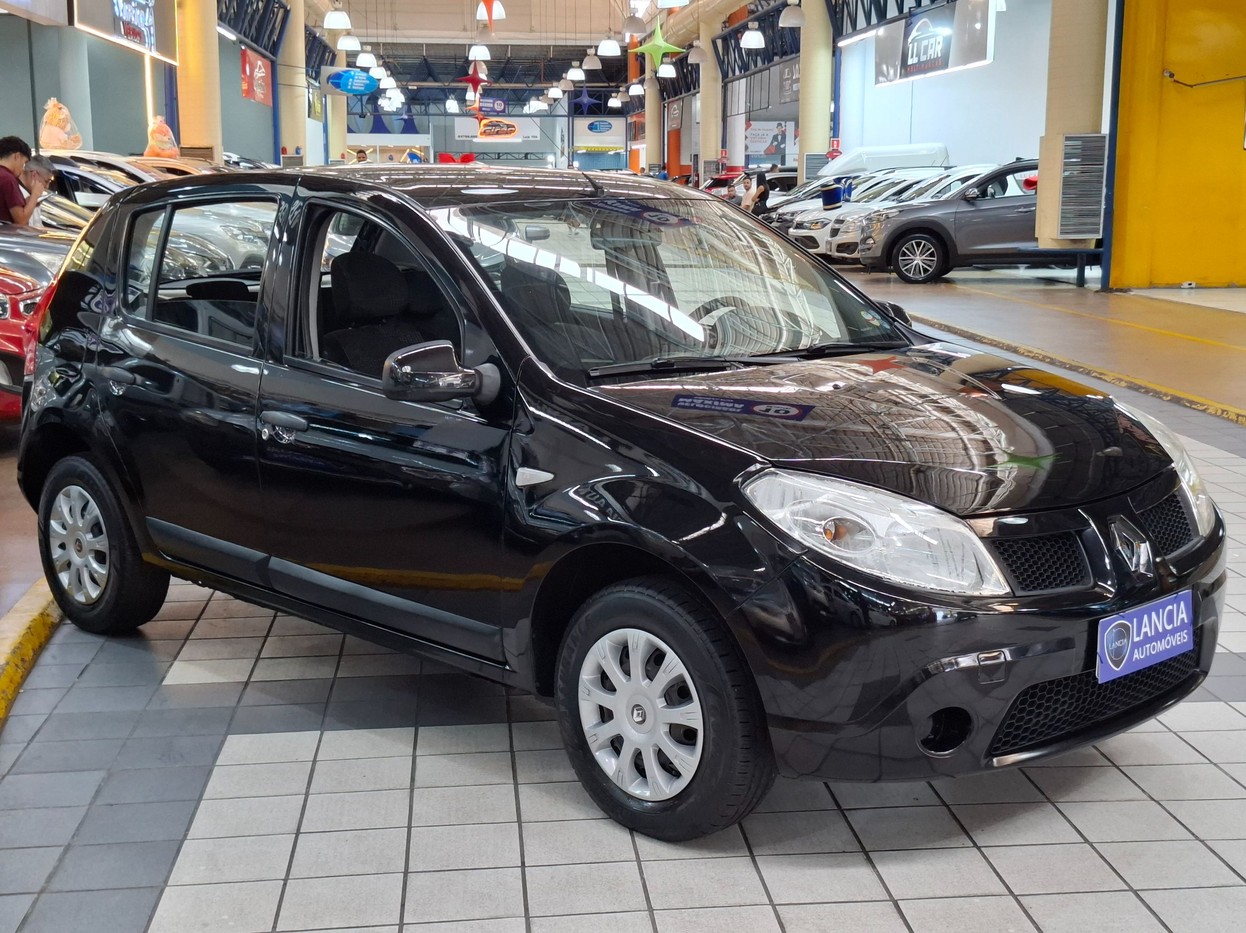 RENAULT SANDERO