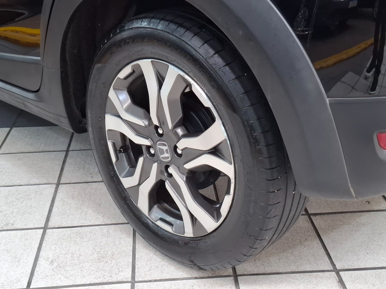HONDA WR-V