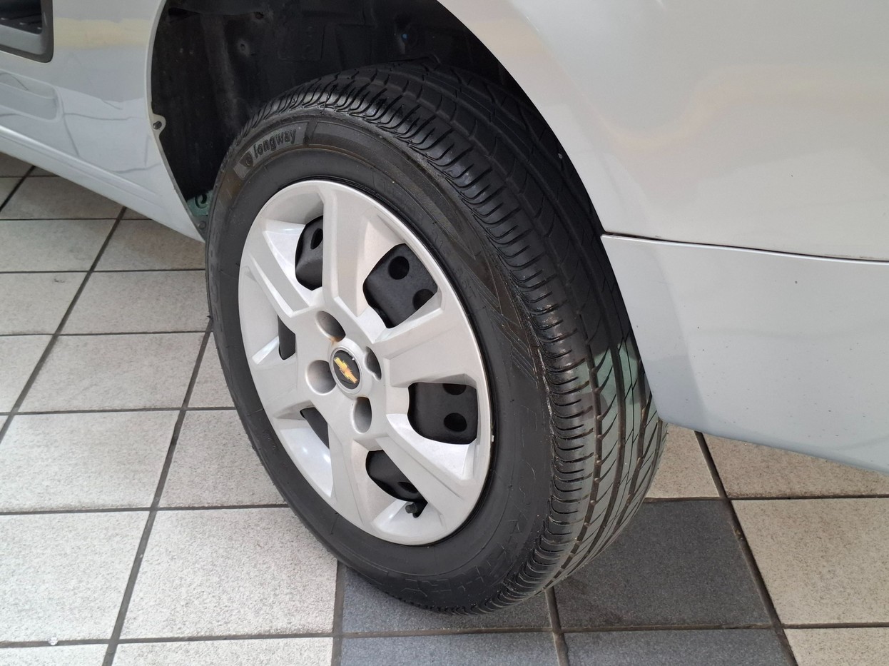 CHEVROLET MONTANA