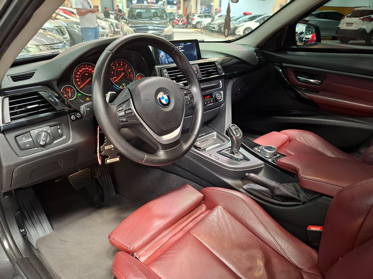 BMW 328i