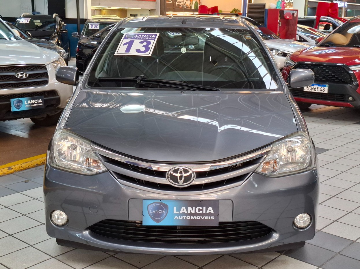 TOYOTA ETIOS