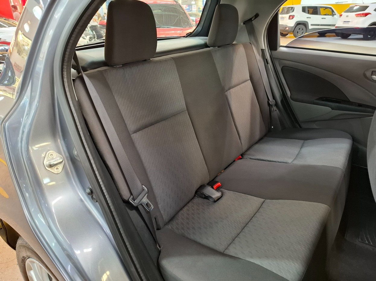 TOYOTA ETIOS