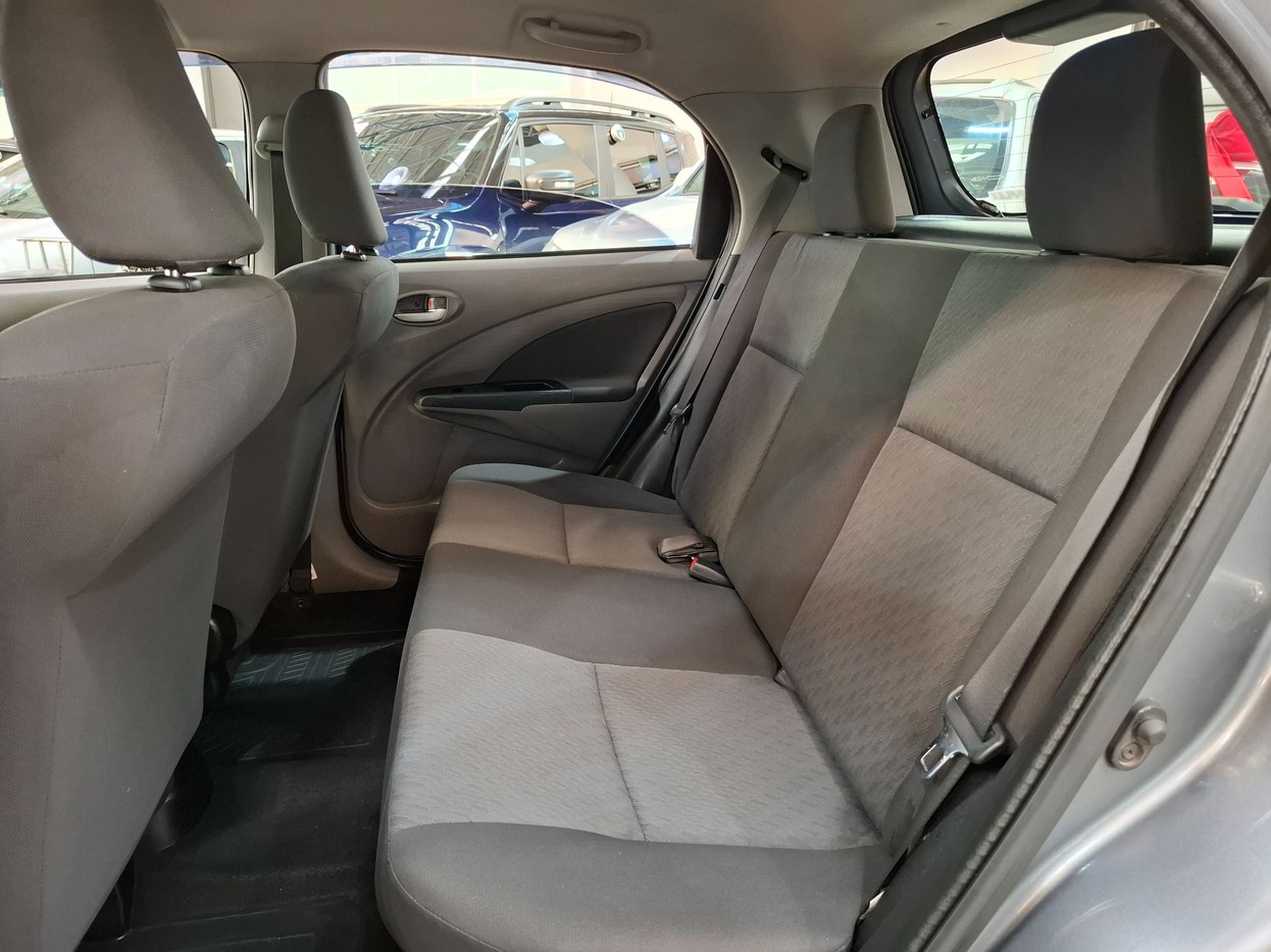 TOYOTA ETIOS