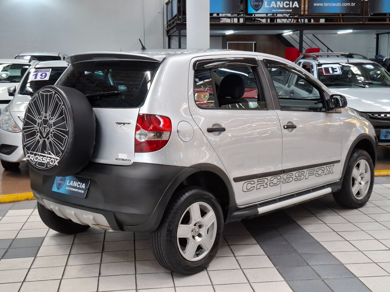 VOLKSWAGEN CROSSFOX