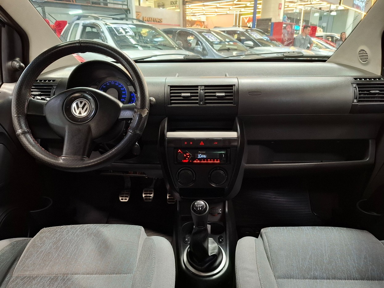 VOLKSWAGEN CROSSFOX