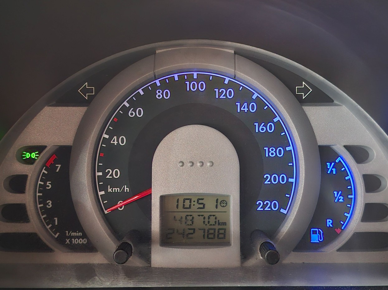 VOLKSWAGEN CROSSFOX