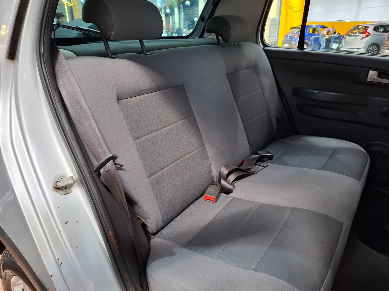 VOLKSWAGEN CROSSFOX