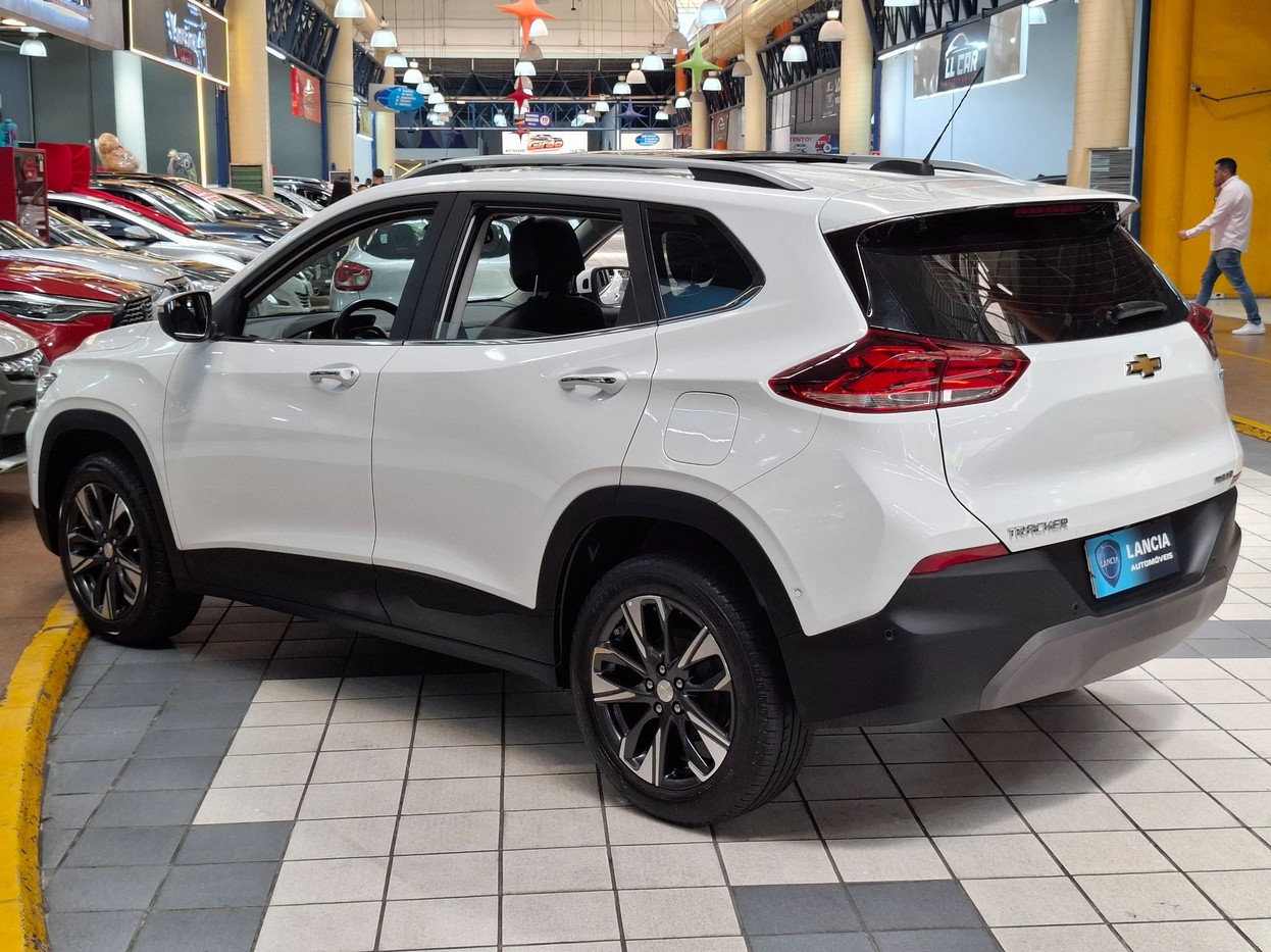 CHEVROLET TRACKER