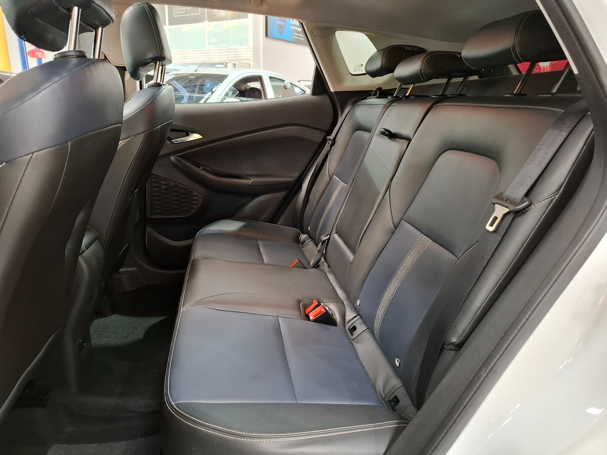 CHEVROLET TRACKER