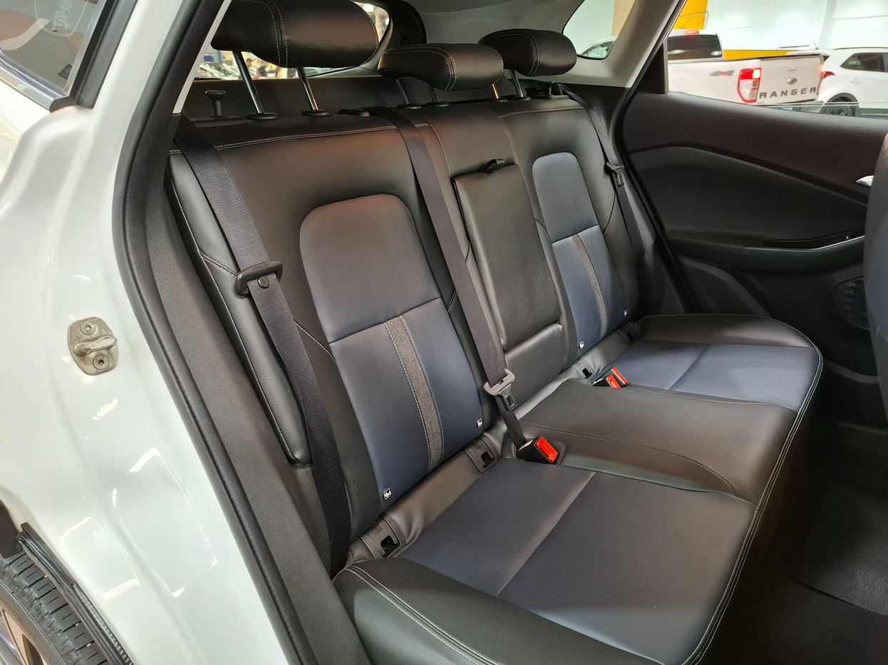 CHEVROLET TRACKER