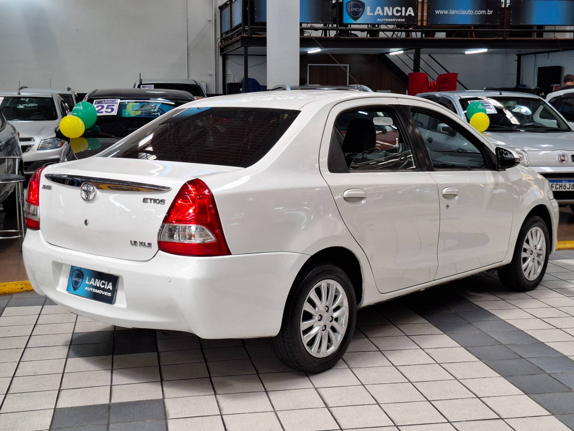 TOYOTA ETIOS