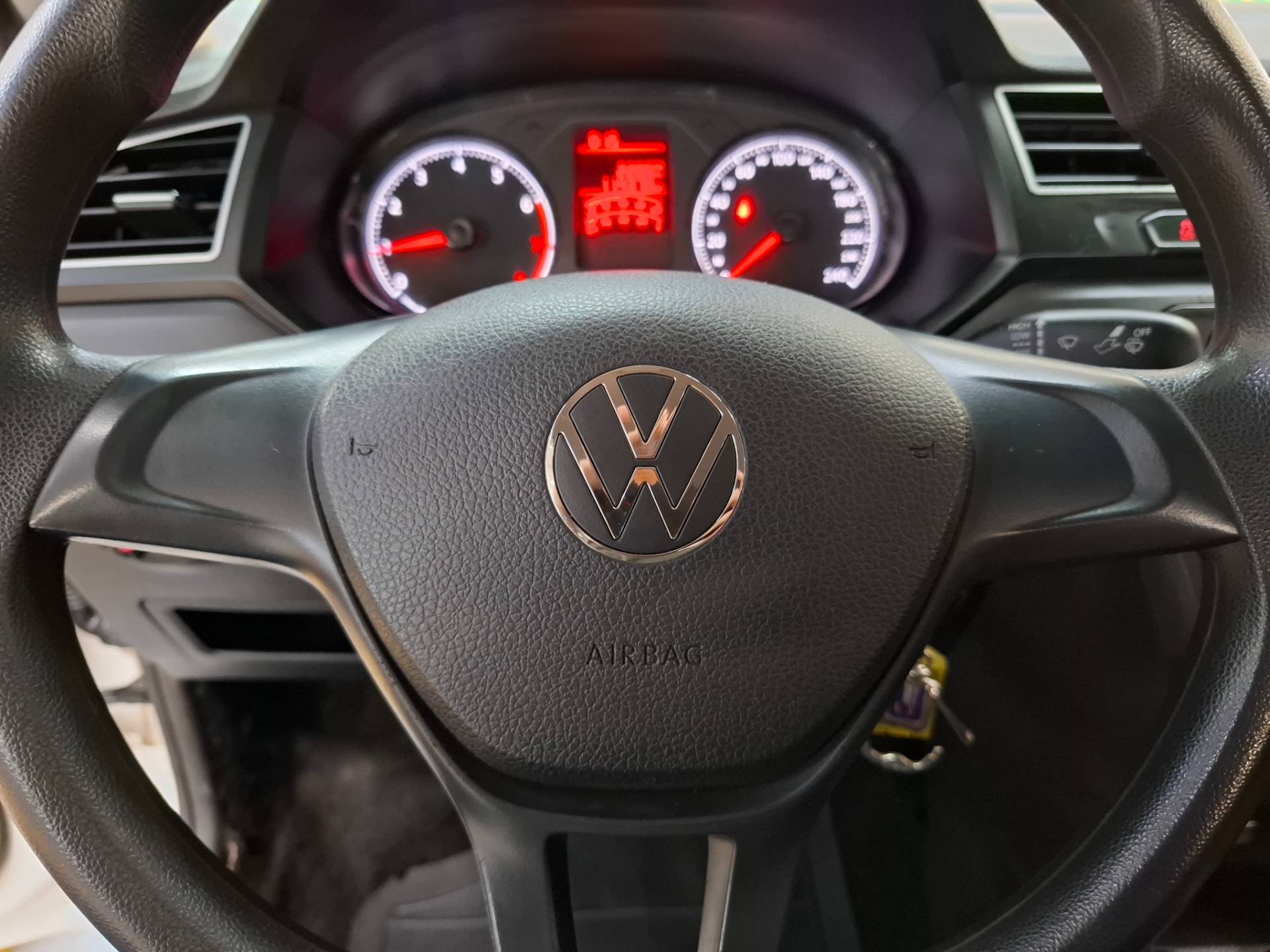 VOLKSWAGEN SAVEIRO