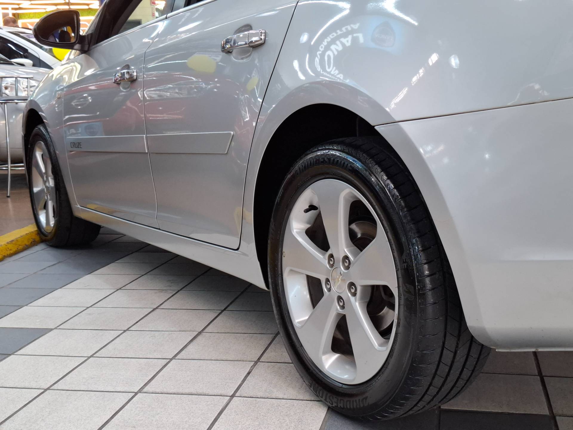 CHEVROLET CRUZE