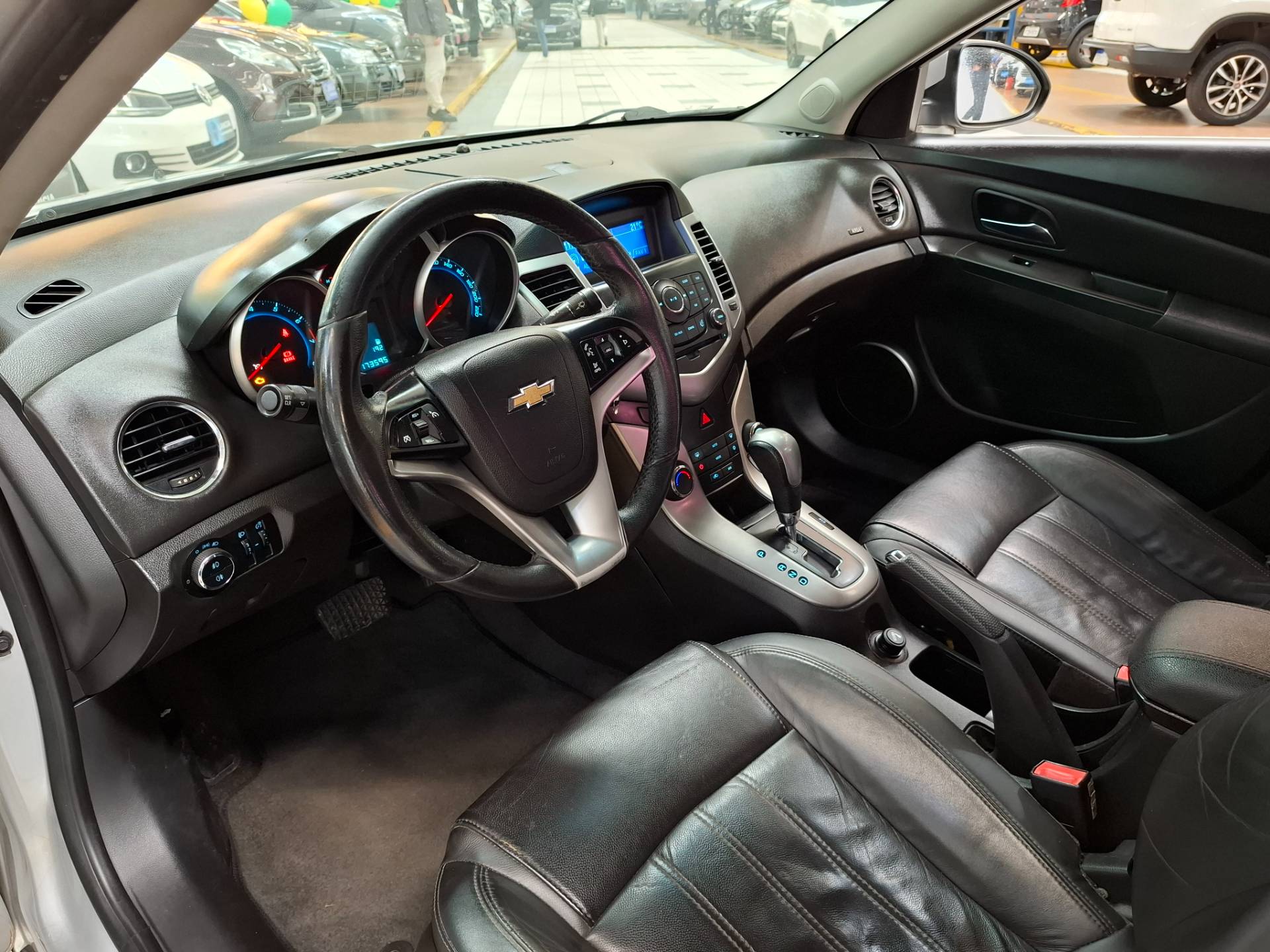 CHEVROLET CRUZE