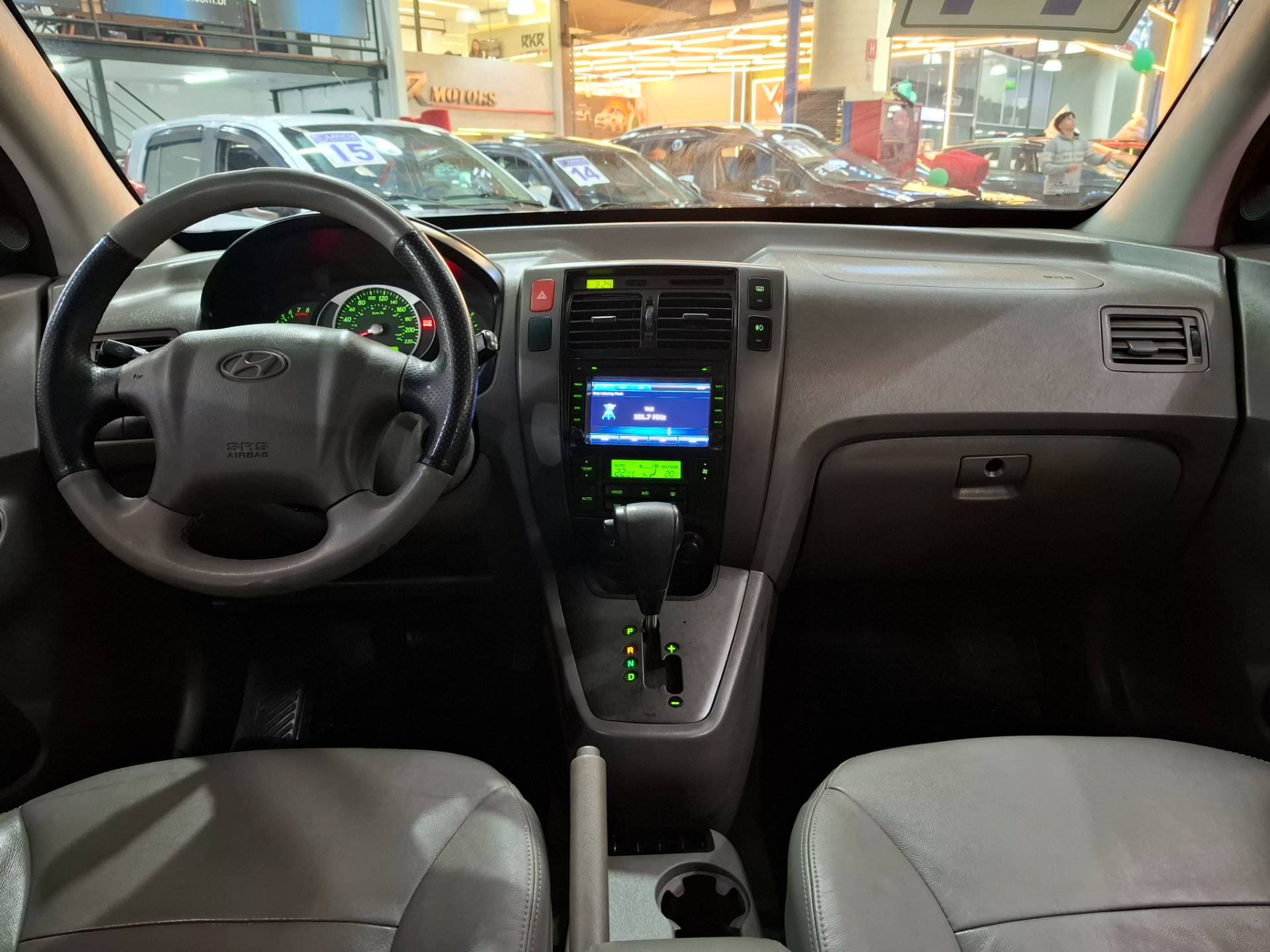 HYUNDAI TUCSON