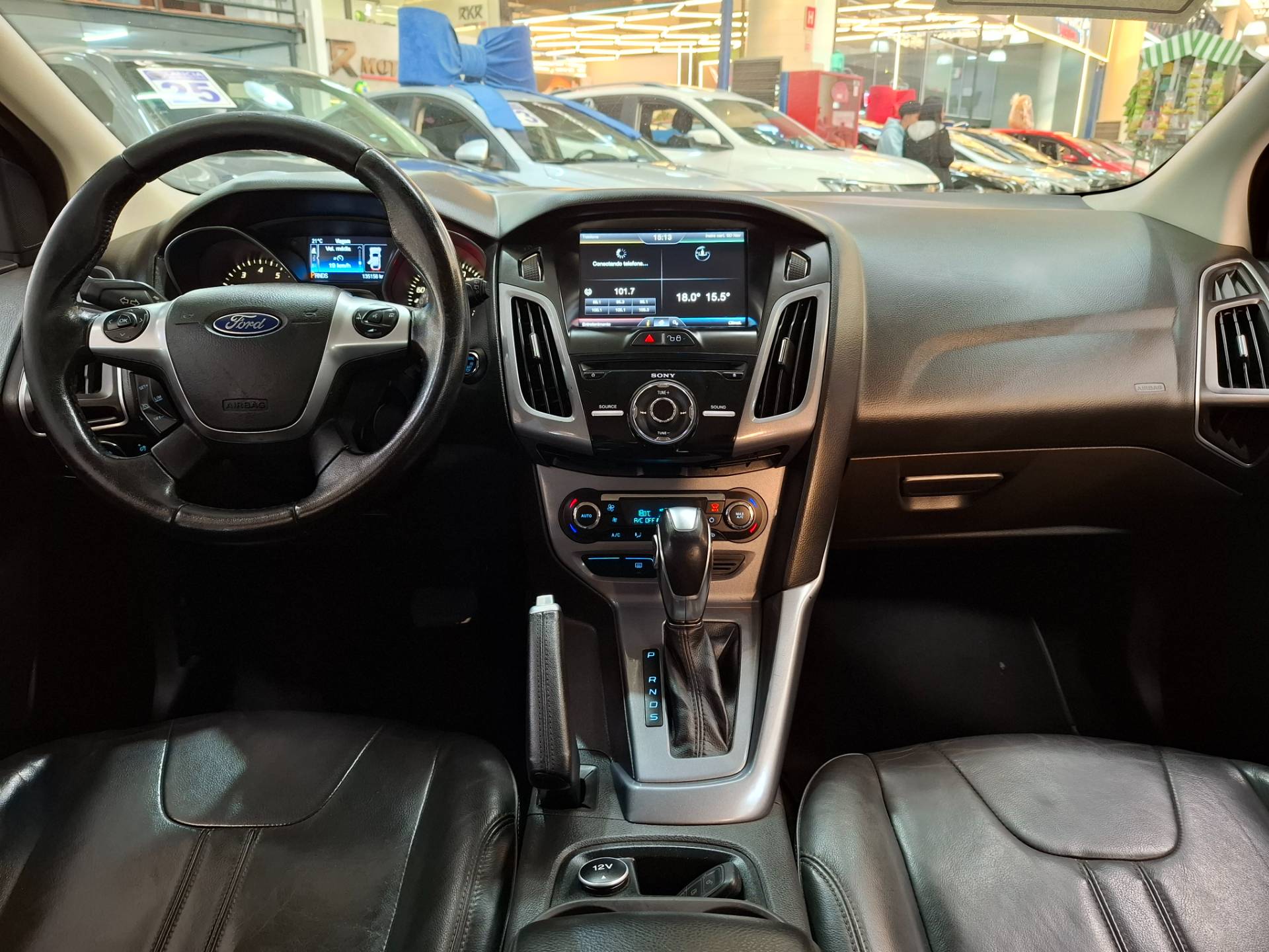 FORD FOCUS