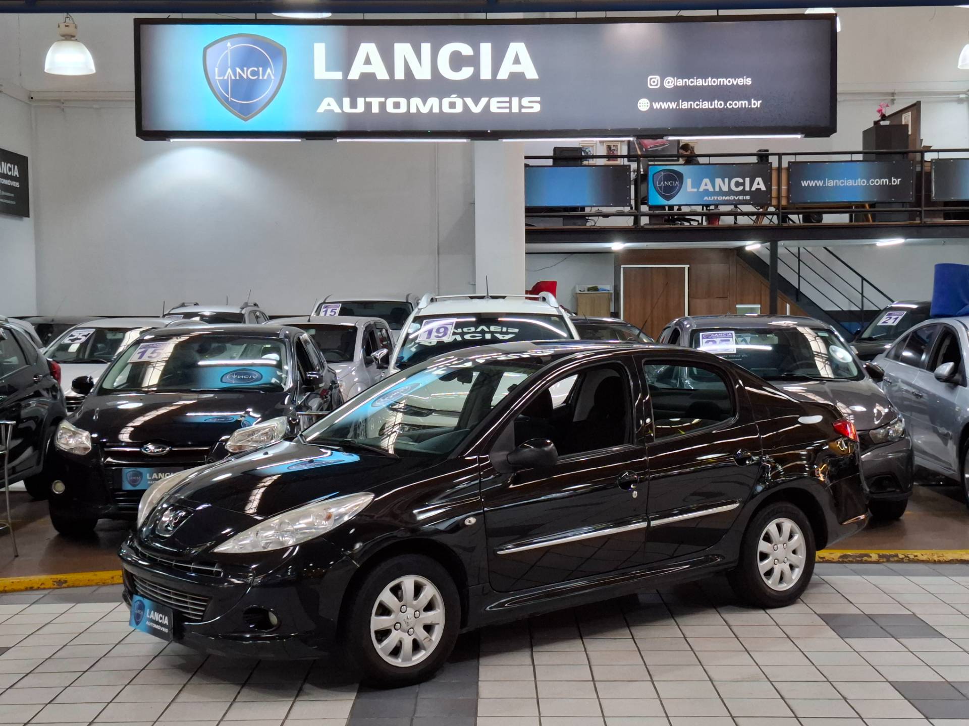 PEUGEOT 207