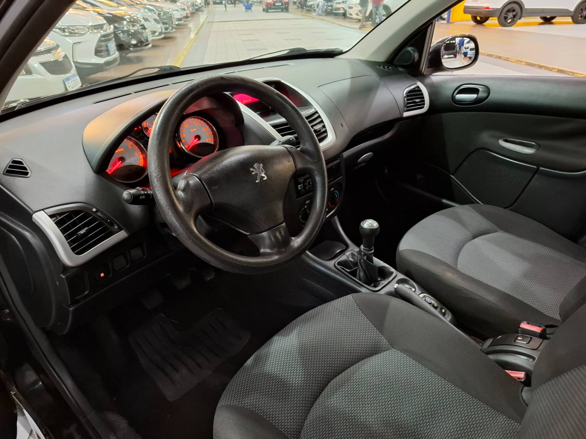 PEUGEOT 207