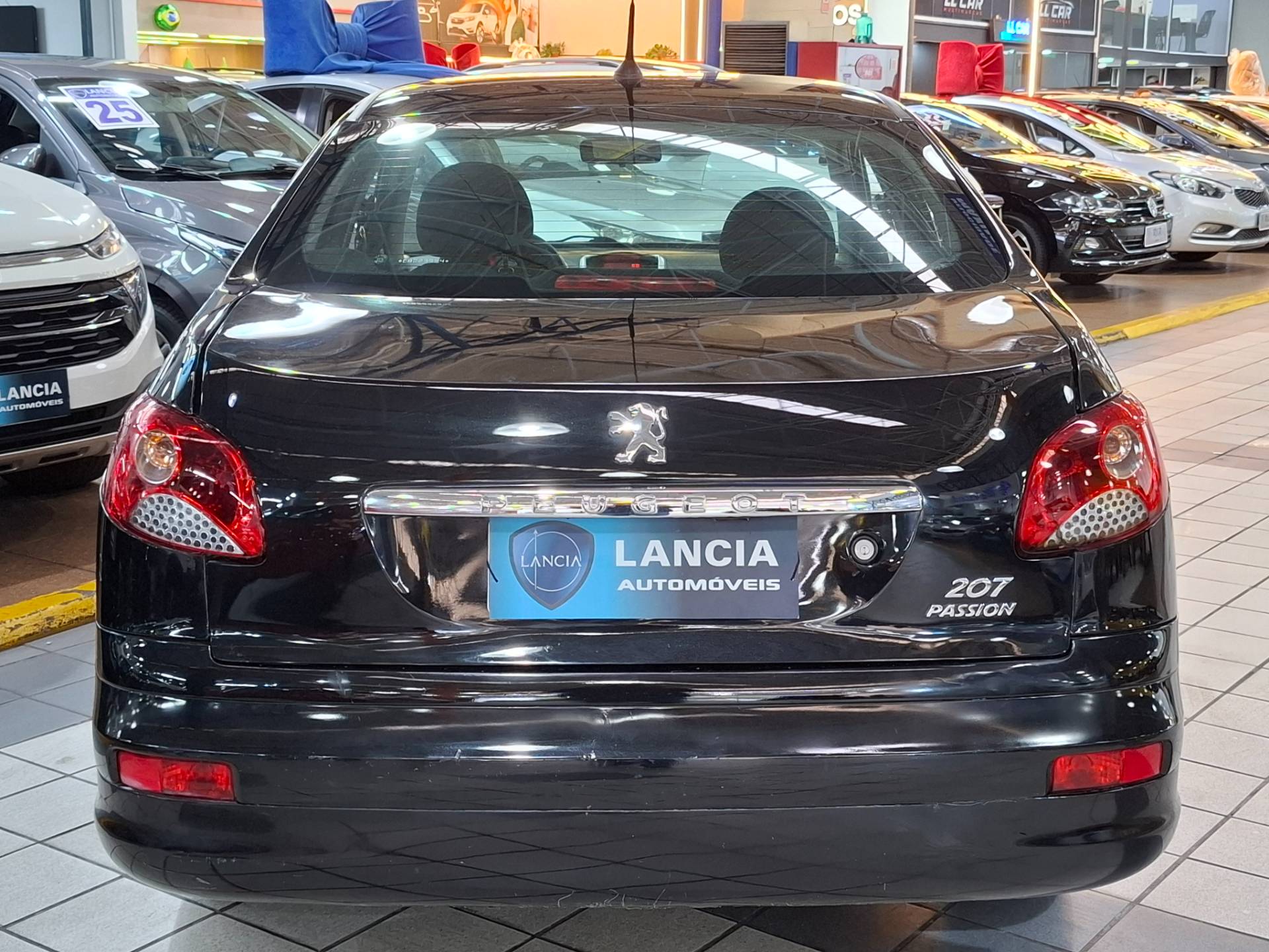 PEUGEOT 207