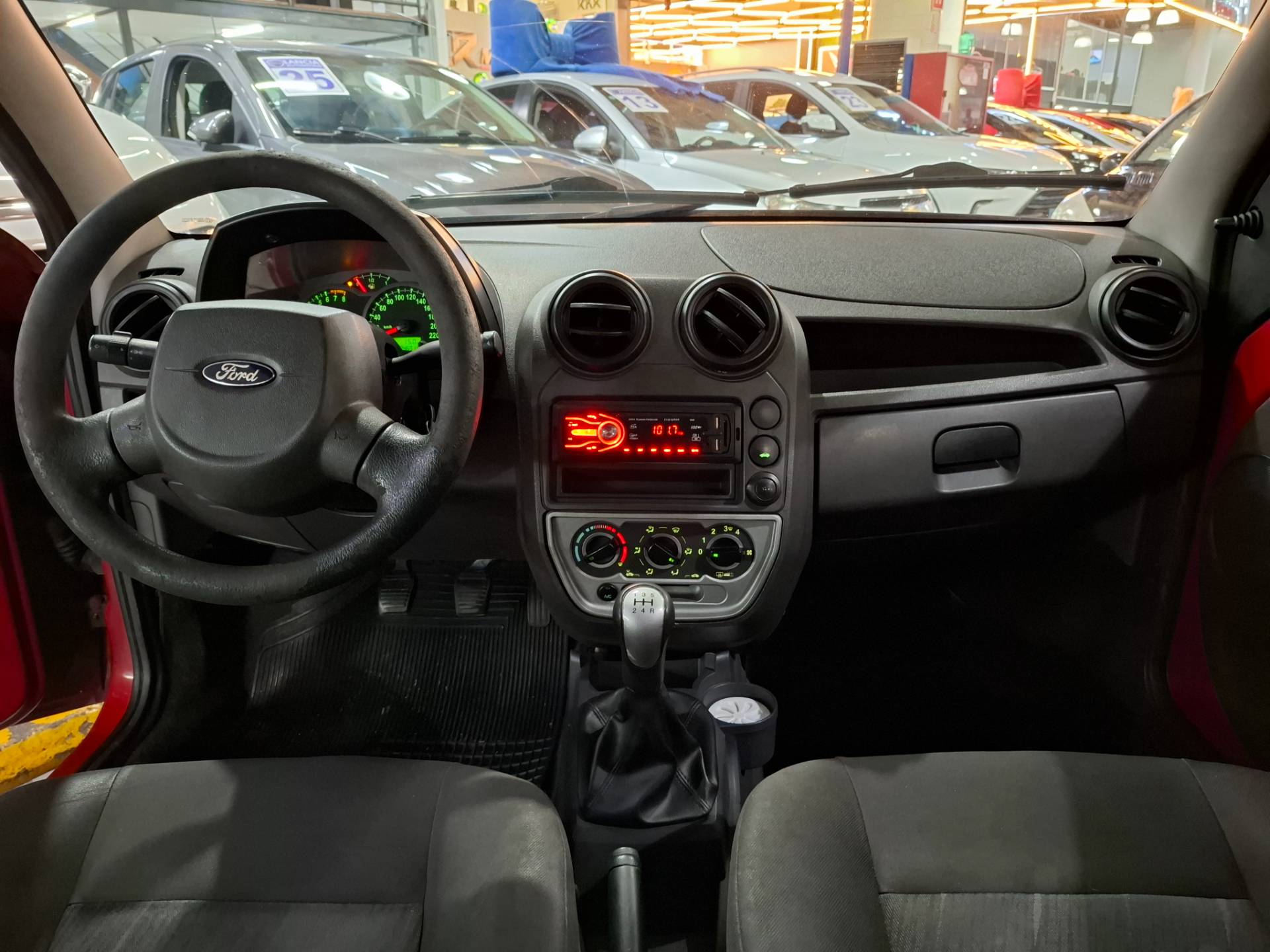 FORD KA