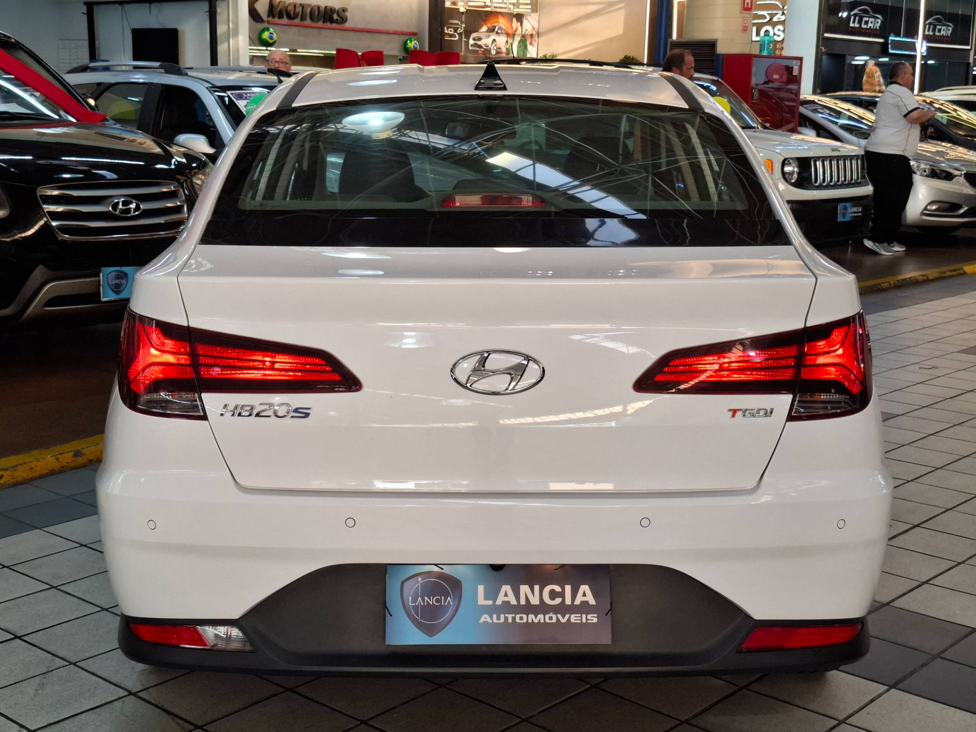 HYUNDAI HB20S