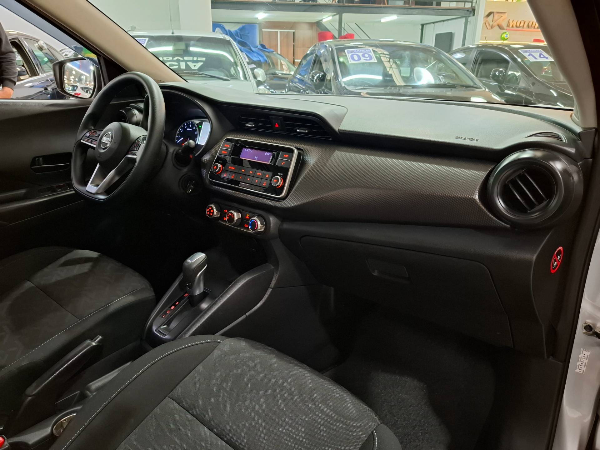 NISSAN KICKS