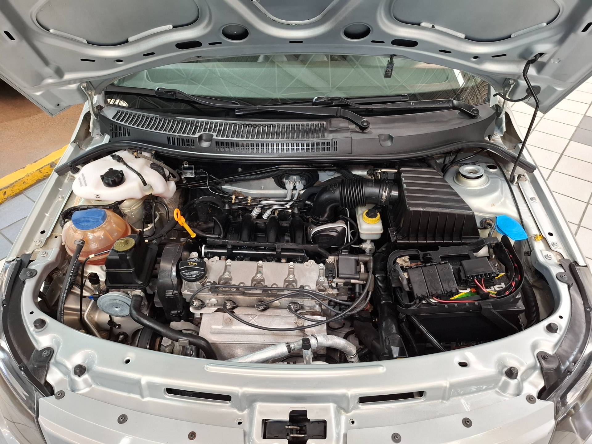 VOLKSWAGEN GOL